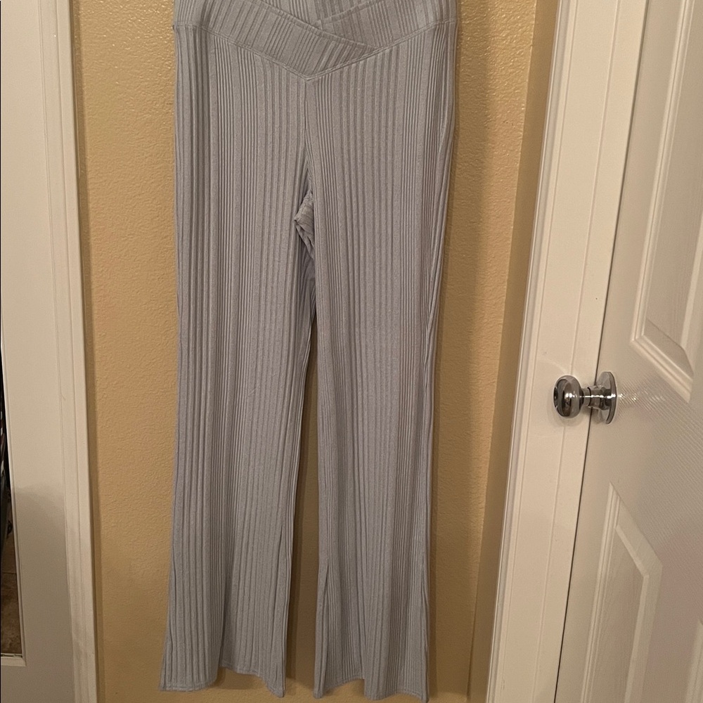 Gilly Hicks Light Gray Wide Leg Pants